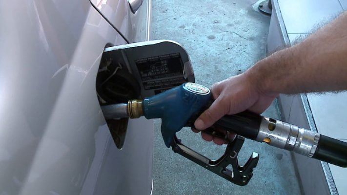 Nafta, 245 lekë deri në 1 prill/  Shtrenjtohet çmimi i gazit, ndërsa benzina nuk ndryshon
