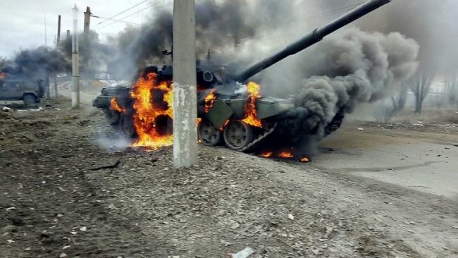 NATO: 7-15 mijë ushtarë rus janë vrarë në Ukrainë