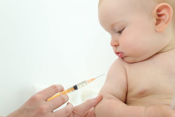 Shtohen vaksinat për fëmijët/ Kalendari do pasohet me tre injeksione të tjera