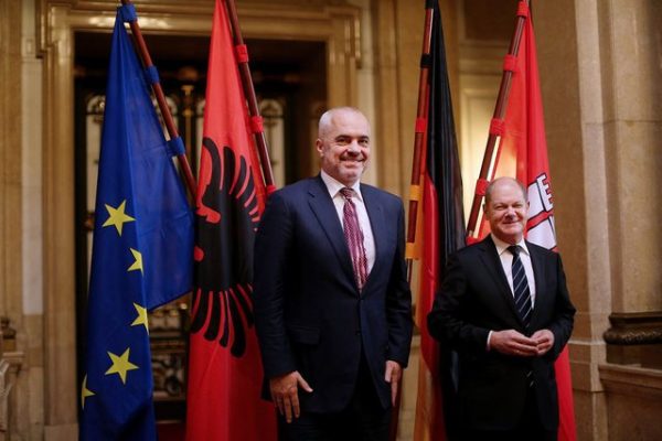 Sot takimi Rama-Scholz/ Intregrimi i Shqipërisë në BE dhe lufta në Ukrainë në fokus të takimit