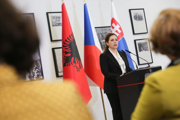 100 vite marrëdhënie diplomatike me Çekinë e Sllovakinë/ Xhaçka: Mbështetja e tyre, thelbësore avancimin e axhendës tonë evropiane