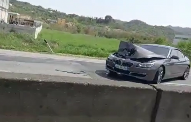 Video-Aksident i trefishtë në autostradën Tiranë – Durrës