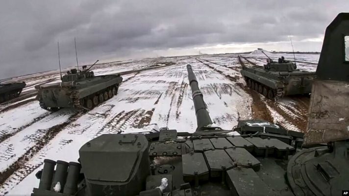 NATO: Forcat ruse po rigrupohen për sulm