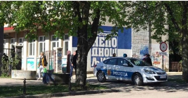 Kërcënime për bomba në 41 shkolla fillore në Mal të Zi, ndërpritet procesi mësimor