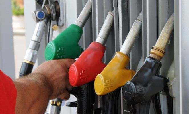 Bordi i Transparencës ndryshon çmimet/ Nafta rritet me 5 lekë, ja me sa shitet benzina