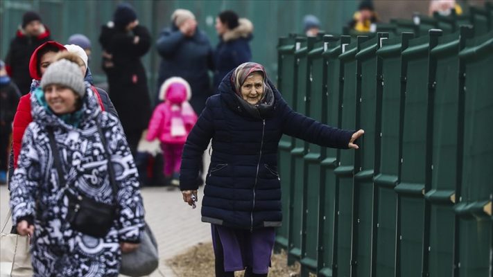 Rusia premton se do hapë korridor humanitar për civilët e bllokuar në një fabrikë çeliku