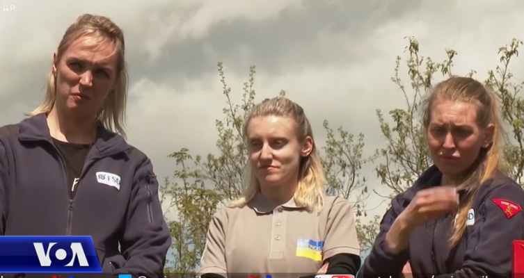 Gjashtë gra nga Ukraina stërviten në Kosovë për të çaktivizuar minat