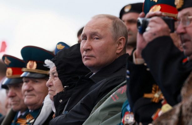 Anglia “pa dorashka”: Putin po e poshtëron veten para botës