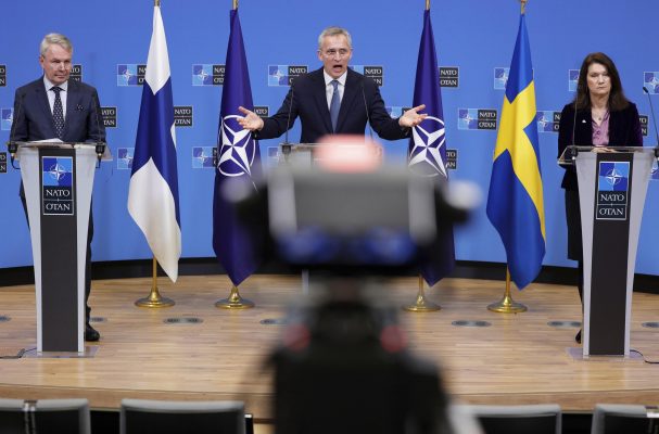 Finlanda pro hyrjes në NATO/ “Anëtarësimi në aleancë do forconte sigurinë e vendit”