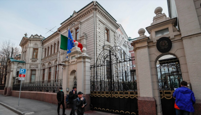 Rusia dëbon 85 diplomatë nga Franca, Spanja dhe Italia