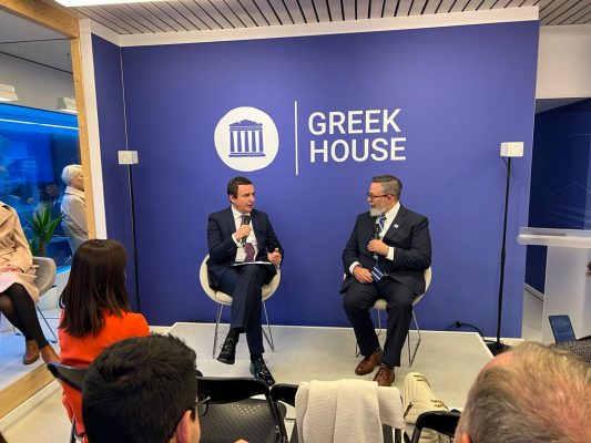 Albin Kurti kërkesë Greqisë për njohjen e Kosovës