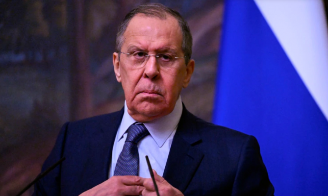 Lavrov: Rusia nuk synon të përfundojë luftën më 9 Maj