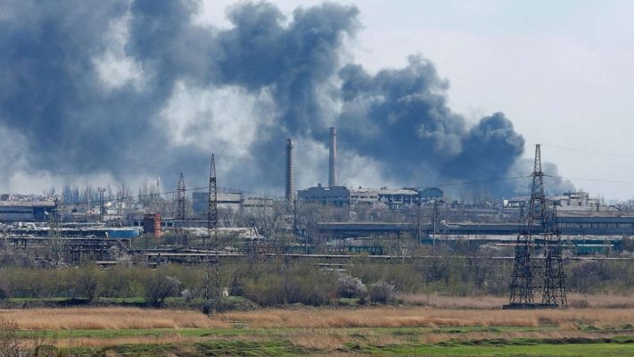 Luftime të ashpra për të marrë fabrikën e çelikut në Mariupol, ushtarët vendas nuk dorëzohen