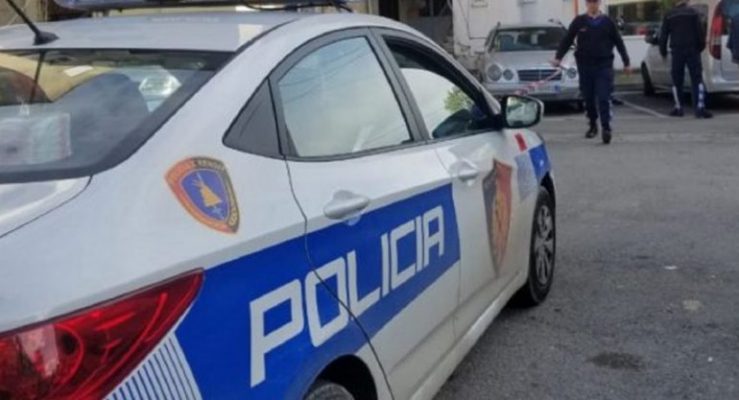 Ishte në arrest shtëpie/ Policia arreston burrin në Berat, rrahu bashkëshorten dhe u largua nga banesa