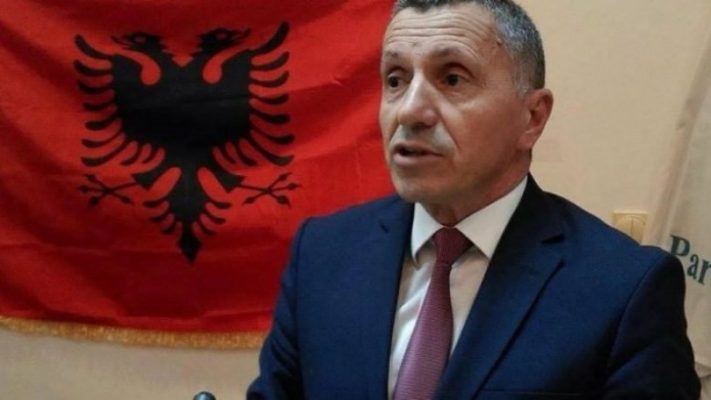Kamberi përplaset me Vuçiqin për Kosovën