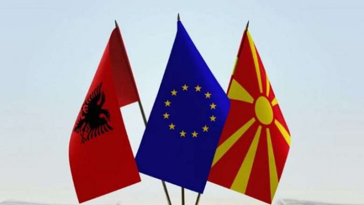 “Të hapen negociatat”/ Lituania: Konferencat ndërqeveritare me Tiranën dhe Shkupin, brenda presidencës franceze”