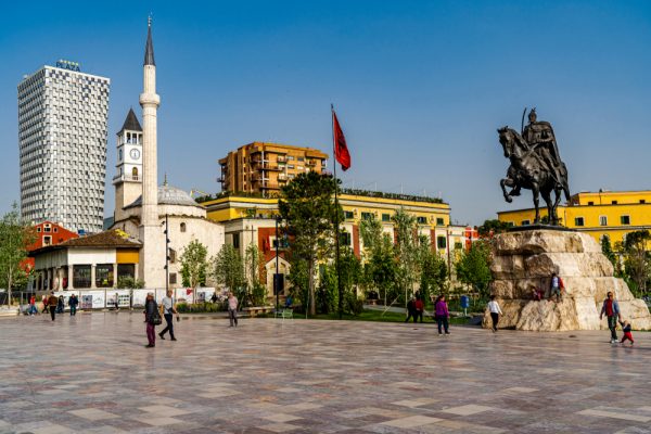 Bien ritmet e rritjes së popullsisë së Tiranës, për të dytin vit radhazi