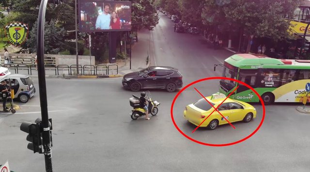 Droni edukues për shoferët/ Zbulon shkeljet e automjeteve në rrugët e Tiranës