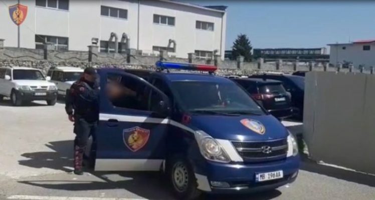 Po transportonte 10 pakistanezë për në Malin e Zi/ Arrestohet në Shkodër 39-vjeçari nga Durrësi