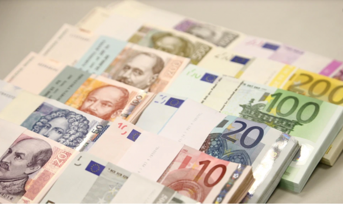 Nga 1 janari, Kroacia hyn në eurozonë dhe vendos euron si valutë