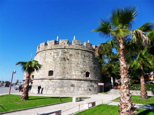 Restaurohet kulla e kalasë në Durrës/ Financimi nga Shtetet e Bashkuara të Amerikës dhe Suedia