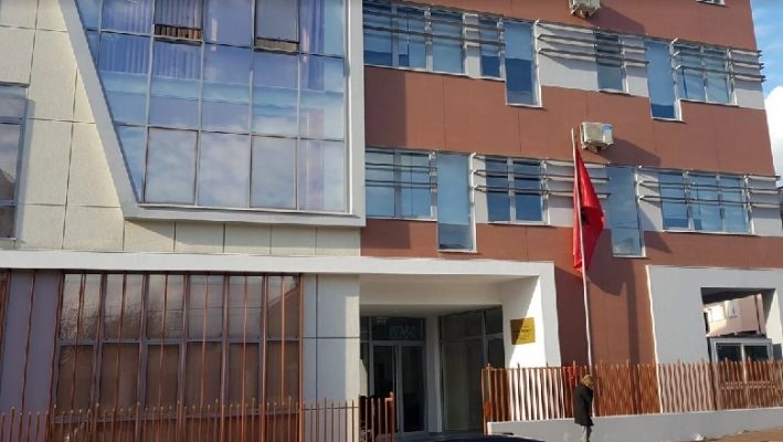 Megaoperacioni “Rrjeti”/ Gjykata e Elbasanit lë në burg 35 persona, 7 të tjerë me arrest shtëpie
