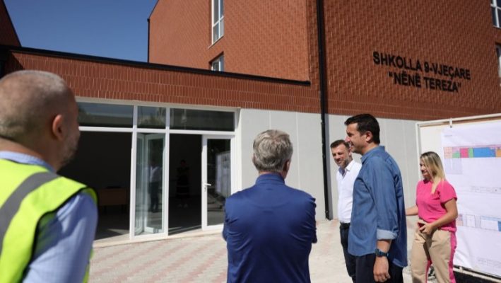 Dy shkolla të reja në Kodër Kamëz/ Veliaj: Politika të mos pengojë punët e qytetit