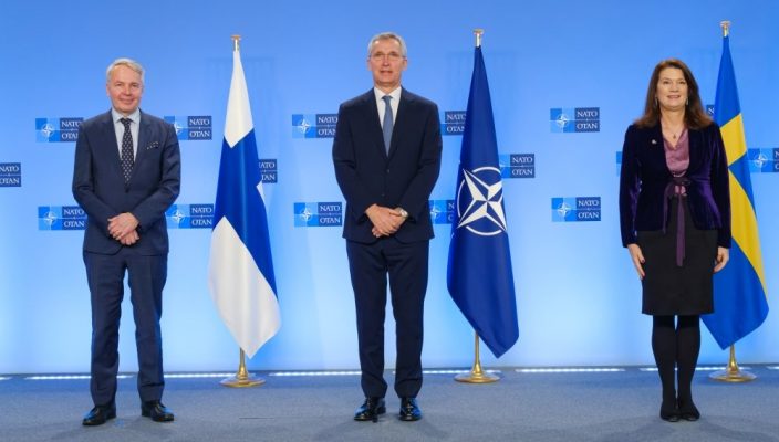Suedia dhe Finlanda pranohen në NATO/ Stoltenberg: Ditë historike