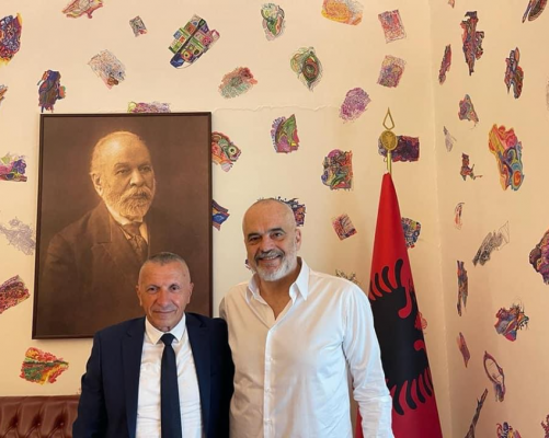 Pas takimit me Vuçiç/ Shaip Kamberi takim edhe me kryeministrin Rama në Tiranë
