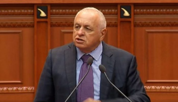 Tritan Shehu kërkon rivotim të Rezolutës për Srebrenicën: U shkel rregullorja!