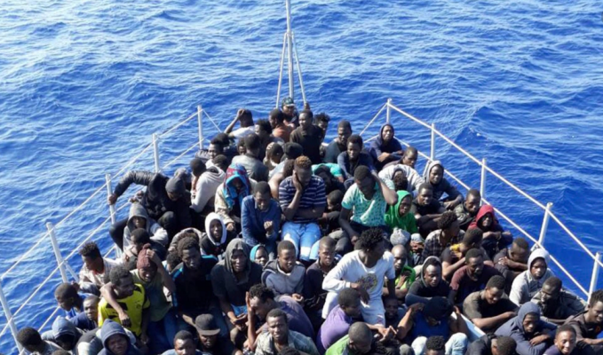 Shpëtohen rreth 700 emigrantë në brigjet italiane