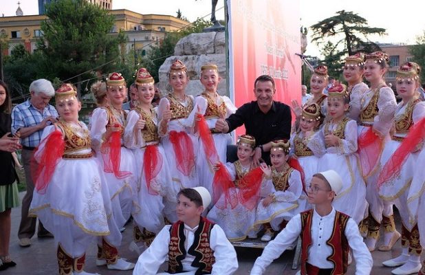 Koncert festiv për 65-vjetorin e Organizatës së Veteranëve, Veliaj: “Shqipëria zgjodhi anën e duhur të historisë”