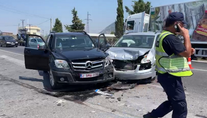 Tre makina përplasen në rrugën Lezhë-Milot