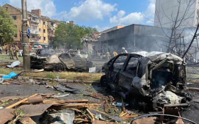 Sulmet me raketa ruse shkaktojnë 20 viktima civile në Ukrainë