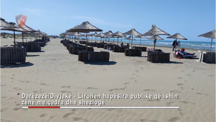 Zaptuan plazhin publik të Darzezës, sekuestrohen 169 çadra dhe 338 shezlongë