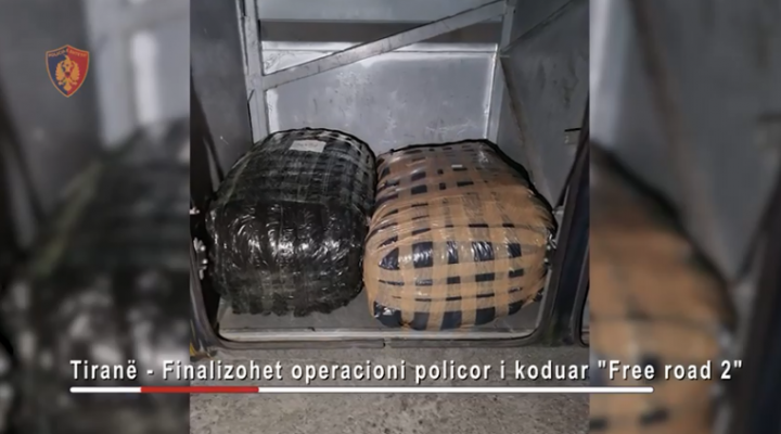 Transportonin mallra kontrabandë/ Arrestohen 4 persona nga Shqipëria dhe Kosova