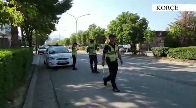 Policia Rrugore në Korçë shton kontrollet/ Gjobiten qindra shoferë