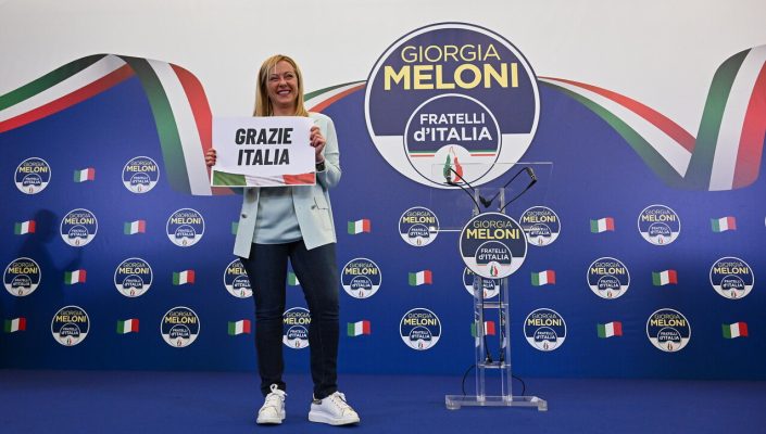 Qëndra e Djathtë fiton zgjedhjet në Itali/ Meloni: Unë, kryeministre
