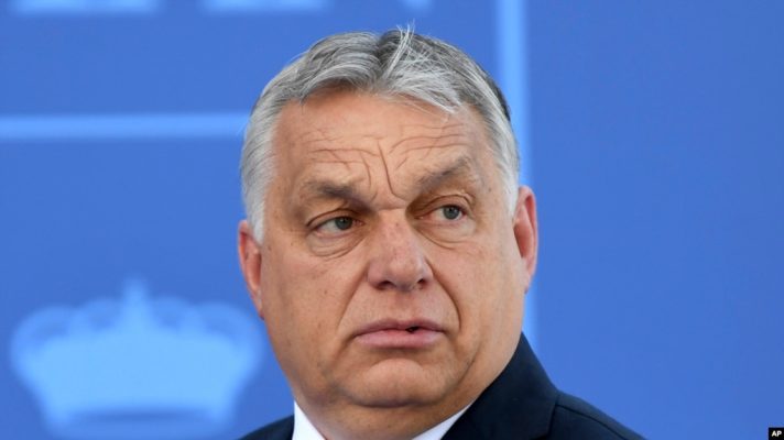 Hungaria kërkon që BE-ja të heqë sanksionet ndaj Rusisë