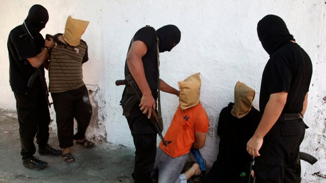 Autoritetet e Hamasit ekzekutojnë 5 palestinezë në Gaza
