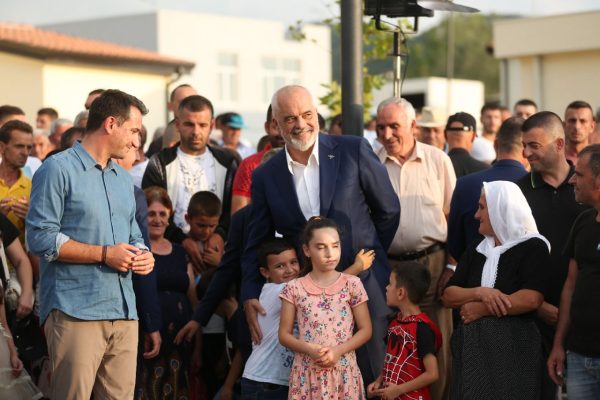 Rama: Lalit t’i varim hudhër, mos na e marrin më sysh ata që s’bëjnë asnjë punë