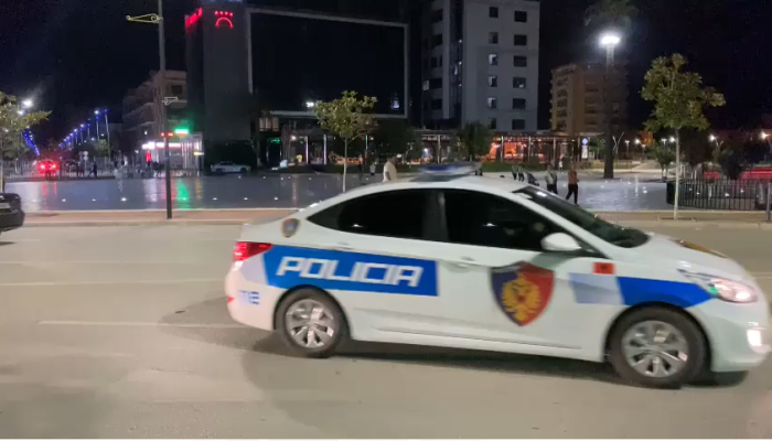 Pas atentatit në Vlorë/ Policia ‘blindon’ Fierin, shoqërohen në komisariat disa persona e automjete