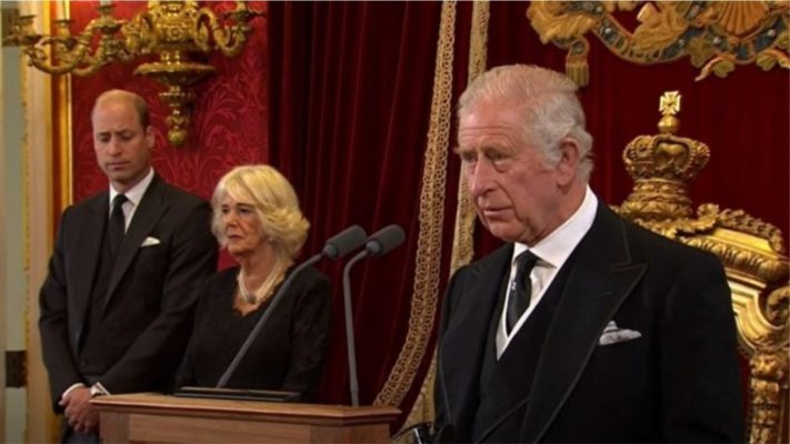 Mbreti Charles i III bën betimin/ Personalitete nga e gjithë bota marrin pjesë në ceremoni