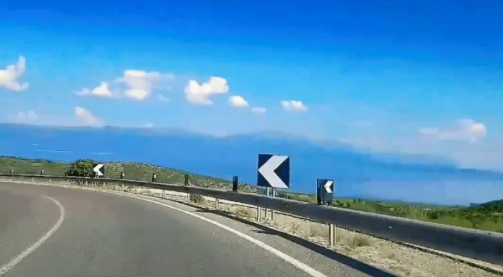 Aksident me motor në rrugën Pogradec-Qafë Thanë/ Shoferi i dehur dërgohet në Tiranë