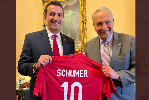 Veliaj në Uashington, pritet nga kryetari i Senatit Amerikan, Chuck Schumer: “Krenarë ta kemi mik dhe aleat”