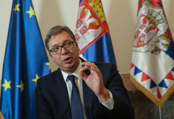 Vuçiç: Fajin e ka Albin Kurti/ Presidenti serb është pesimist për takimin e në Bruksel