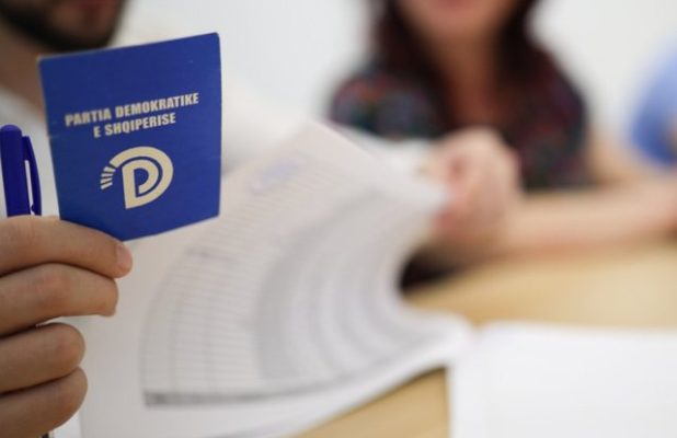 “Do i shërbej njësoj si familjes time”/ Zbulohet kandidati që synon bashkinë e Kamzës