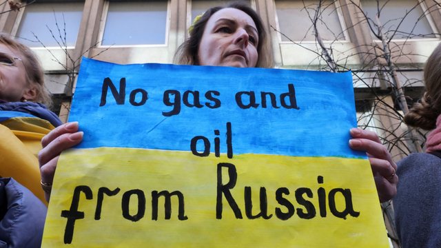 Sanksionet e reja/ As Ballkani nuk do të mund të importojë naftë ruse