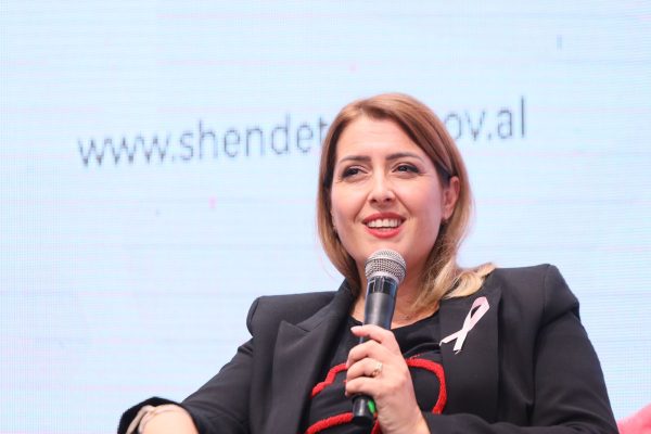 Tetori Rozë/Manastirliu ndan lajmin e mirë: Nga 1 Nëntori do të kryhet vaksina HPV