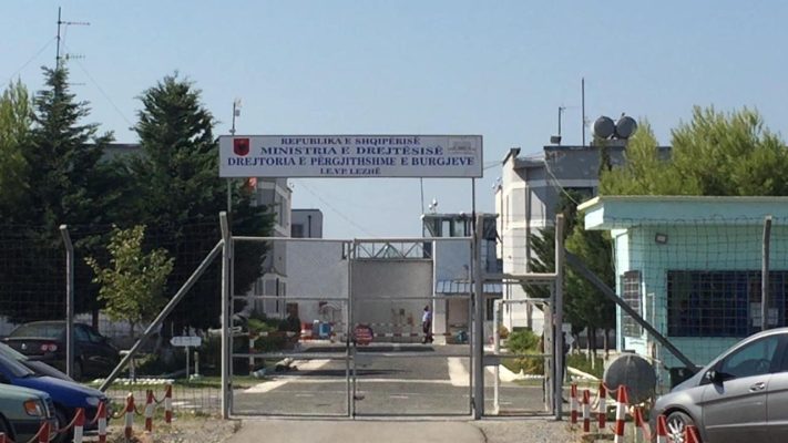 Vdes i dënuari në burgun e Shënkollit, mbërrin pa shenja jete në spital
